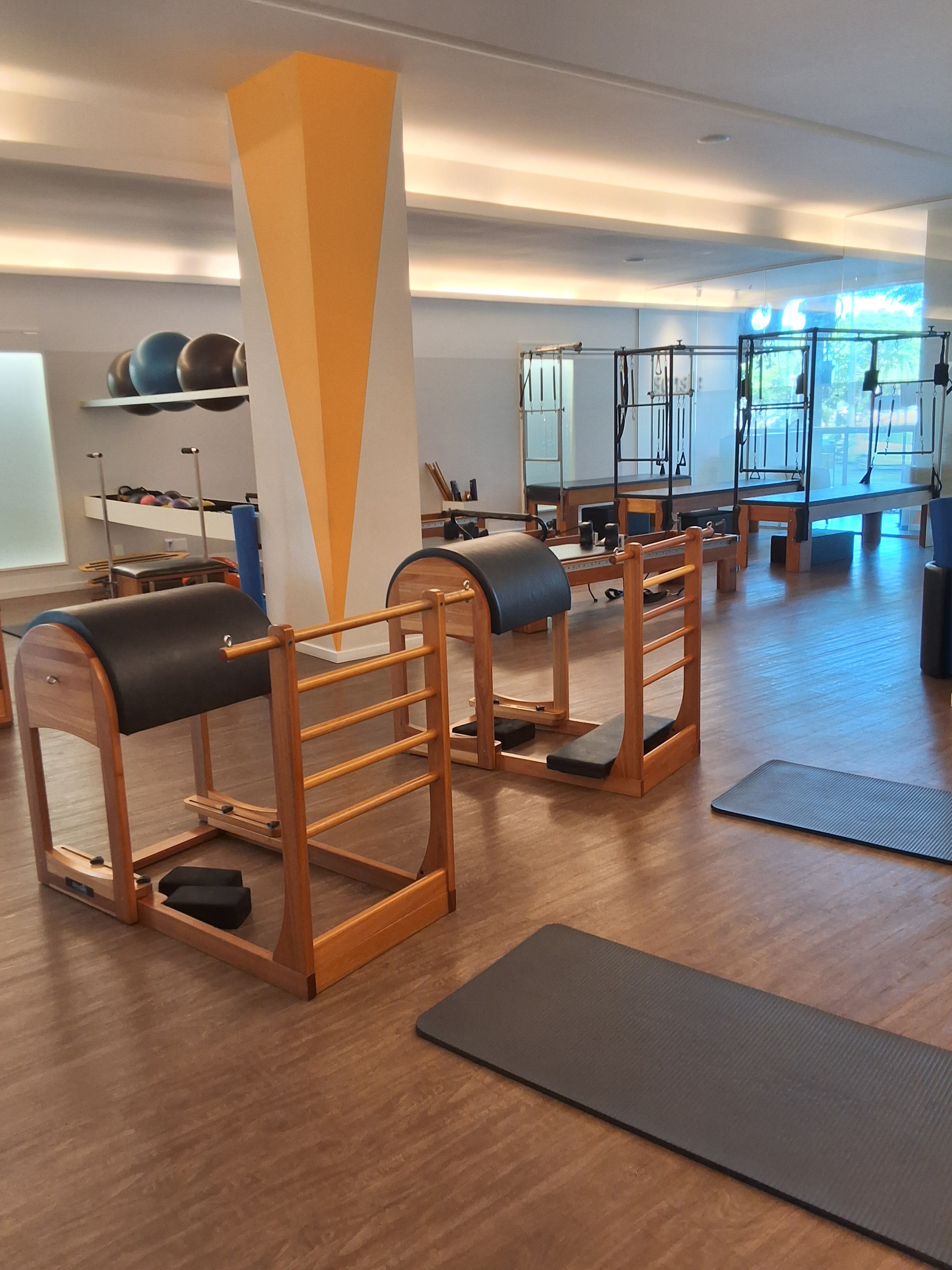 Estúdio de Pilates Terapêutico com reformers — Dra. Ana Flávia Garcia Costa, Vitória-ES